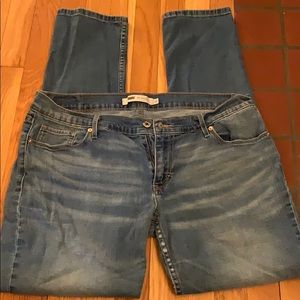 Women’s Skinny Levi’s